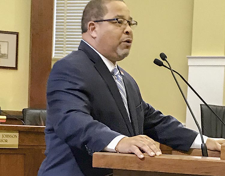 Mayor: 4 Fayetteville firefighters quarantined f...