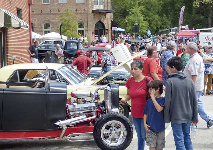 Senoia Cruisin’ a hit with thousands