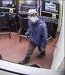 Fayetteville burglars sledgehammer their way int...