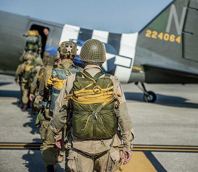 D-Day Squadron, Golden Knights headline WWII Her...