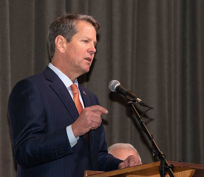 In Fayette speech, Gov. Kemp brags on Georgia ec...