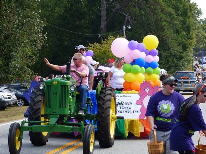 There were plenty of entries in the 44th Annual Tyrone Founders Day parade, held Oct. 5 along Senoia Road. Photo/Ben Nelms.