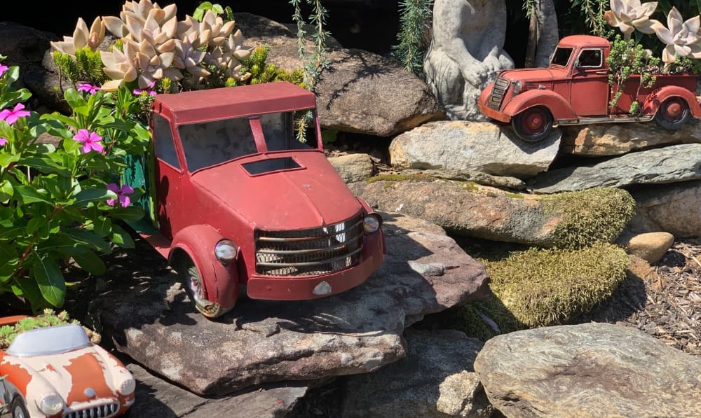 Garden Junk: Recycled Items Add Personality in y...