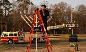 Tyrone Comes Together for a Menorah Lighting