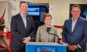 U.S. Secretary of Education Tours Coweta Central...