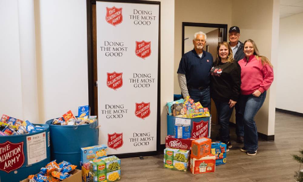 Hoshizaki America Inc. partners with the Salvation Army in “Doing the Most Good”