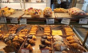 Why Tous les Jours Is My Favorite Bakery in Peac...