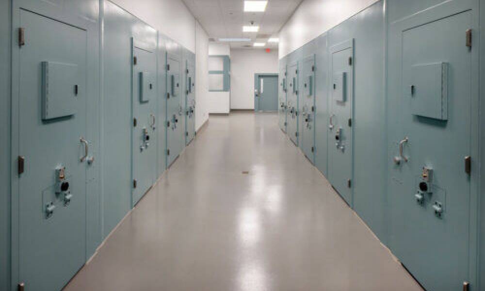 Fayette, Coweta Jails Strained by Mental Health Bed Shortage