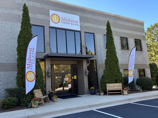 Exterior of the Midwest Food Bank Georgia warehouse in Peachtree City.