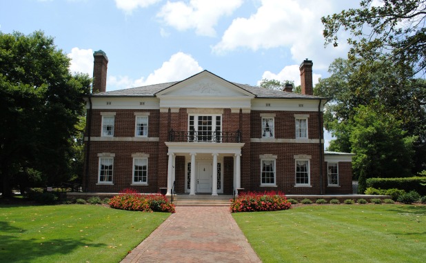 Beers to speak at McRitchie-Hollis