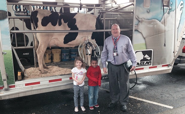 Spring Hill students get visit and lesson from M...