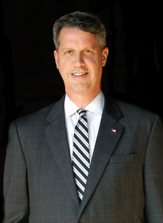 King in line for presidency of national group