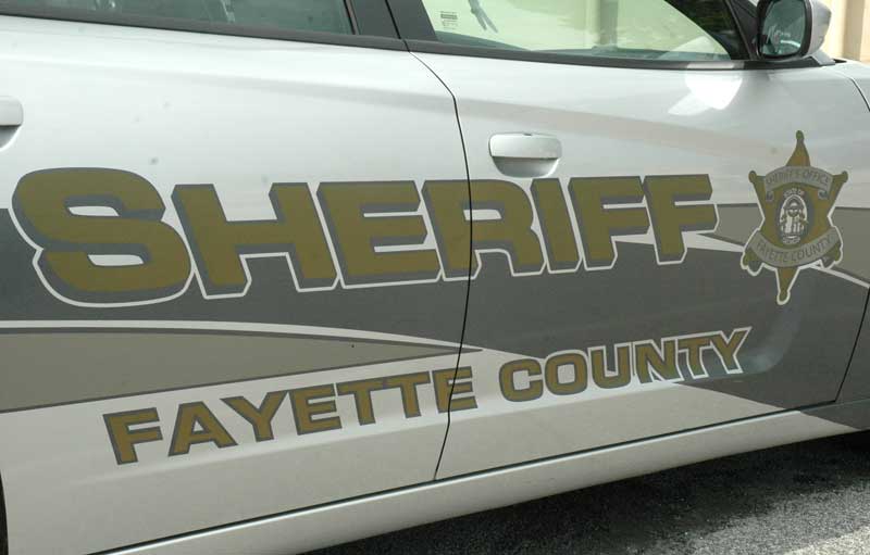 North Fayette stolen car chase ends in wreck, ar...