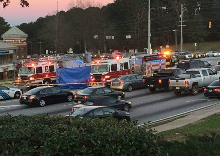 Man takes his life at busy intersection in PTC