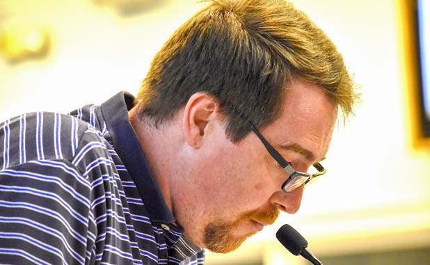 Fayette Commission votes 5-to-0 for ‘In God We T...