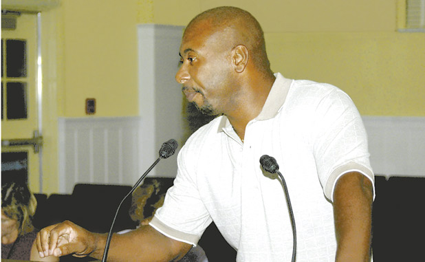 Senoia picks new manager