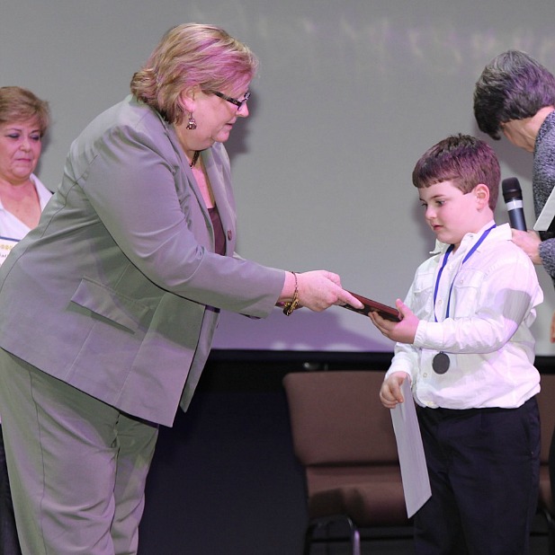 Dominic Chafardon wins reading award