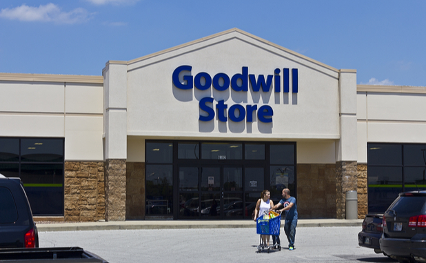 Fayetteville Goodwill shooting suspect snagged i...